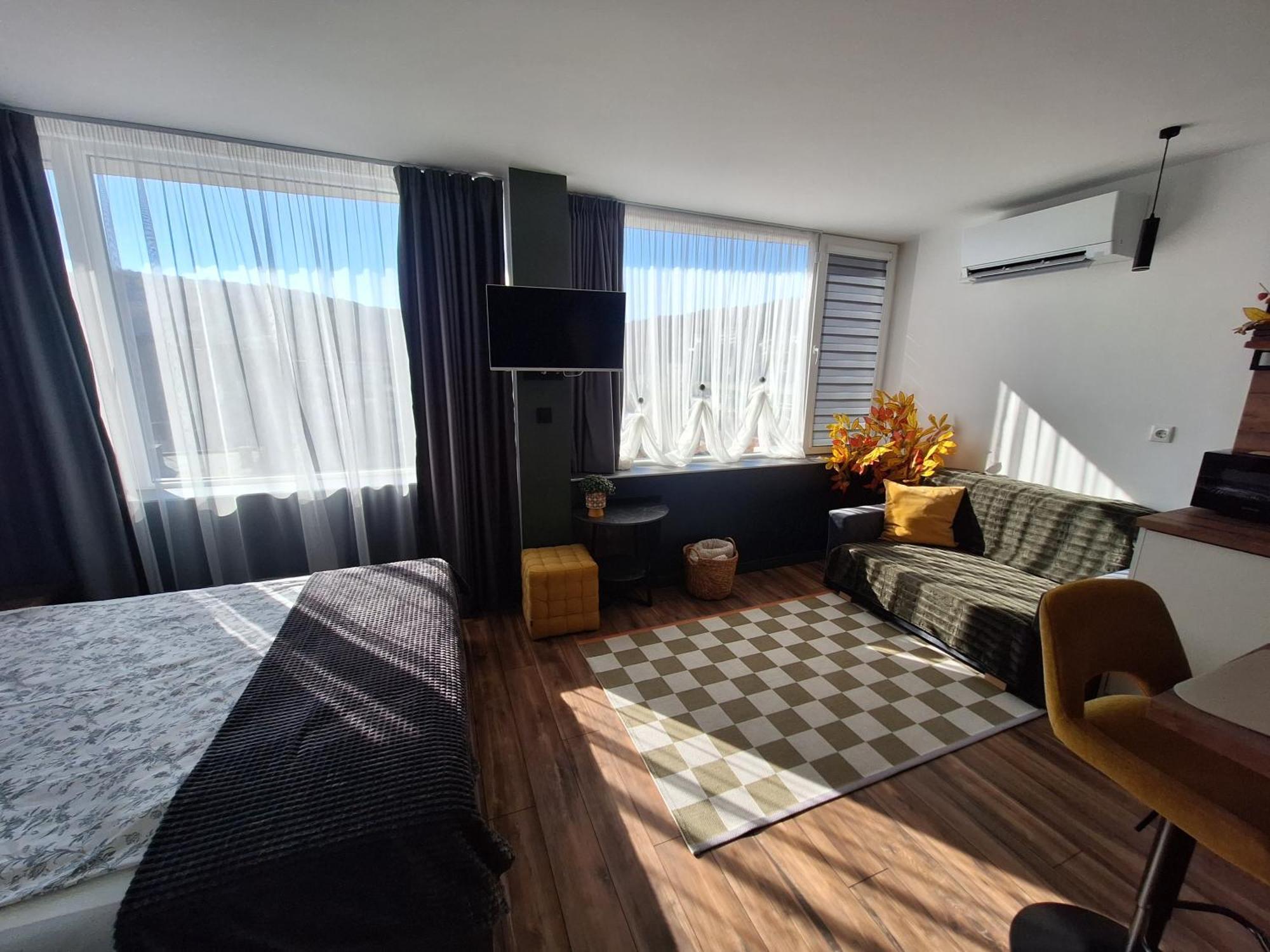 Студио Даневски-Balkan Tower Gabrovo Esterno foto